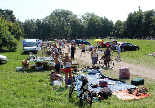 Pchli targ zniknie ze stadionu Warmii. Wskazano nową lokalizację
