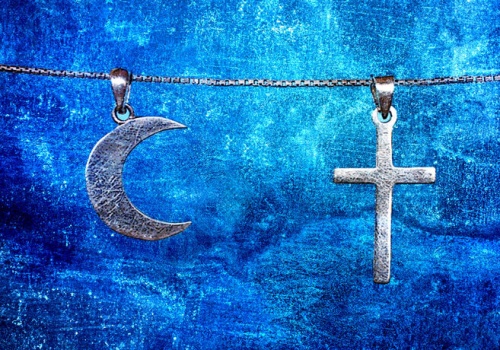 Imam uczy o islamie w katolickiej parafii. Absurdy dialogu we Włoszech