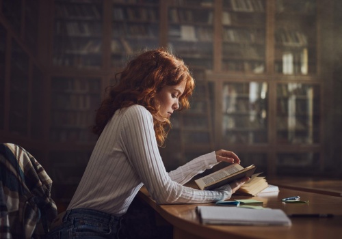 3 thrillery psychologiczne, których zakończenia wbijają w fotel. Plot twistów w tych książkach nie sposób przewidzieć