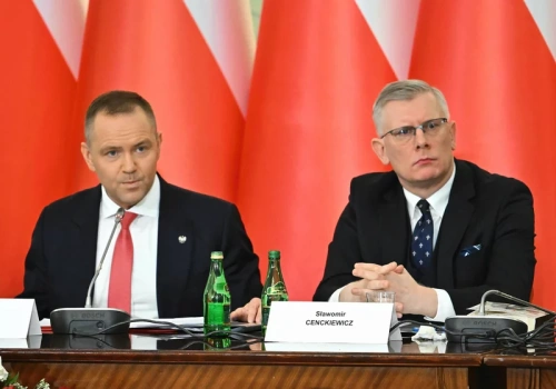 Dwugłos w sprawie Cenckiewicza. Gen. Stróżyk przecina dyskusję