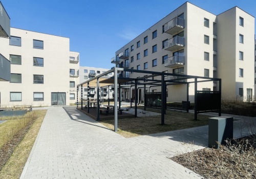 Strach przed droższymi kredytami. Tysiące Polaków biegną do banków