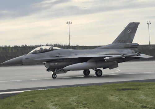 Ukradli paliwo za prawie 400 tys. złotych. Byli żołnierze trafią przed sąd