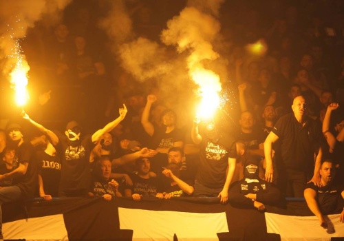 Dwa kluby odpowiadają za 79 procent nałożonych kar. To oni sprawiają kłopoty w pucharach