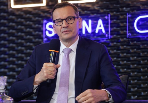Członkowie stowarzyszenia Morawieckiego: Inicjatywa się poszerza; przeciwnicy: Wiele osób dało się „wmanewrować”