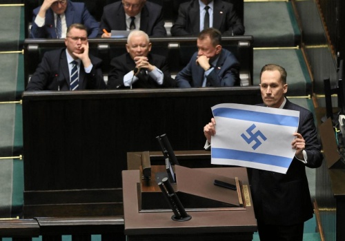 Skandal z flagą Izraela w Sejmie. Wipler broni Berkowicza: Rozumiem powody