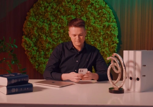 Maciek Kasprzyk z premierą „Krótki List”. Takiego disco polo brakowało