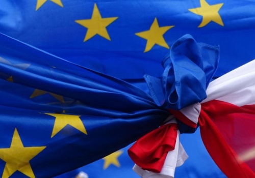 Prawica narzeka, jak UE ogranicza wolność Polski. A bez nas nie byłoby już Wspólnoty