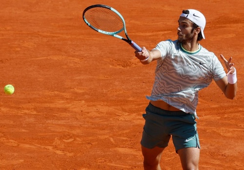 Zmienne szczęście włoskich rekonwalescentów. Moskwianin ustanowił rekord