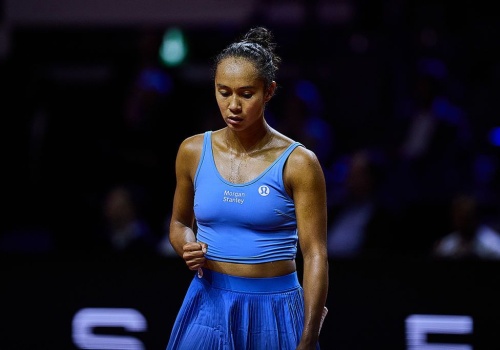 Ponad trzy godziny walki. Oto rywalka Jeleny Rybakiny