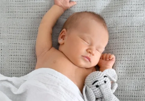 Wyprawka od miasta dla noworodka. Jak złożyć wniosek do urzędu? Jaki zestaw można otrzymać dla malucha?