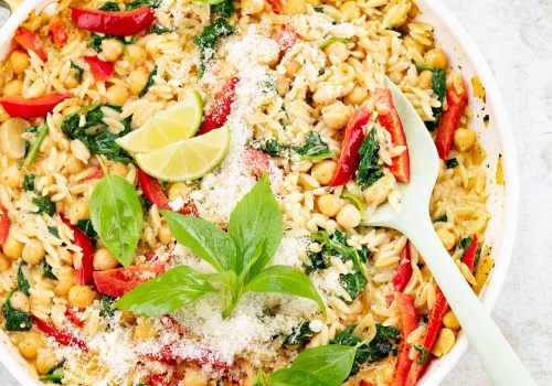 Makaron orzo z ciecierzycą