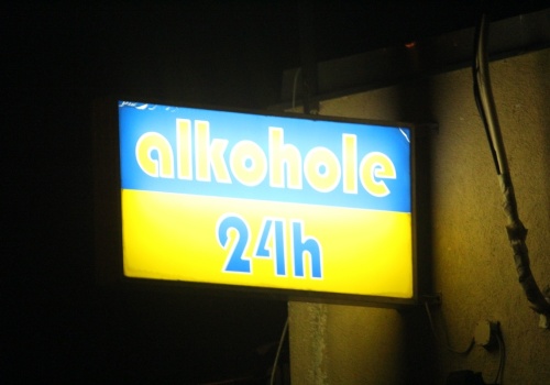 Optymistyczny raport! Polacy ograniczają zakupy alkoholu