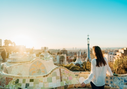 Barcelona już od 168 PLN 😮🤭 Loty z Gdańska, Katowic, Krakowa, Warszawy i Wrocławia