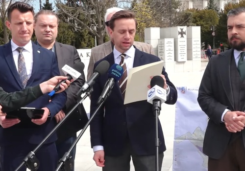 Konfederacja chce zablokować kontrowersyjną regulację. „Plany ogólne uderzą w rolnictwo”