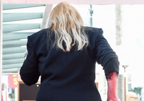 Media: Poważnie chora gwiazda trafiła do szpitala. 54-latka jest w złym stanie, niepokojące doniesienia