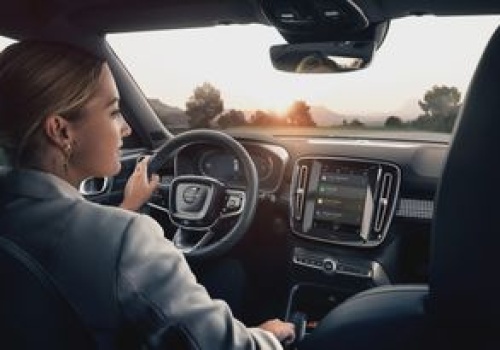 Bezpieczne auta premium – które marki wyznaczają standardy?