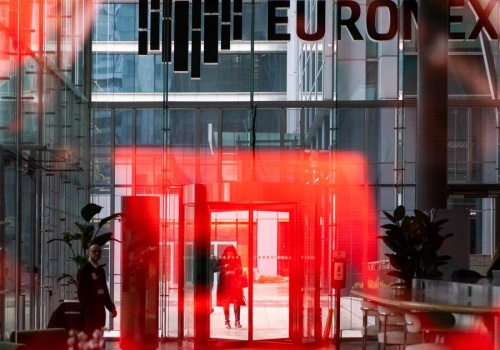 Europejskie giełdy pod presją. Prognozy zysków studzą optymizm inwestorów