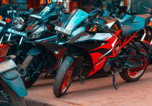 Dlaczego warto zaufać Dobrym Sklepom Motocyklowym? Odpowiadamy!