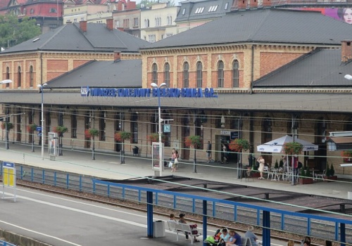 Kluczowa linia kolejowa czekała na takie zmiany. Będzie wygodniej i bezpieczniej