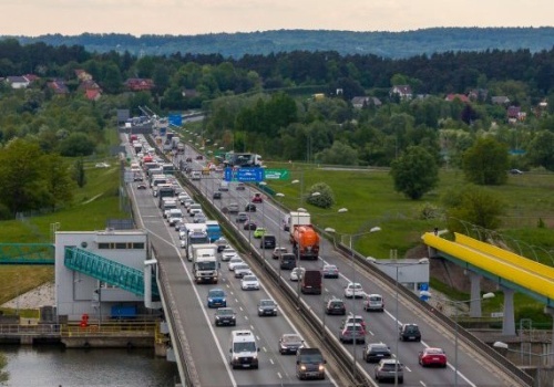 Korki w Krakowie rosną. Rekordowy ruch na A4 i zmiany po otwarciu północnej obwodnicy