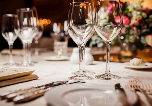 Sezon bez drugich szans. Dlaczego w gastronomii liczy się nie tylko przygotowanie, ale i partner, który odbiera telefon