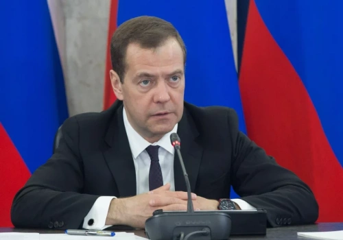 Rosjanie o celach w Europie, wskazali dwa adresy w Polsce. Miedwiediew: Śpijcie dobrze