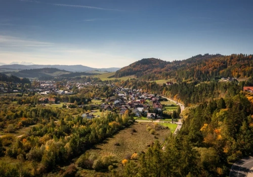 Alternatywa dla Zakopanego. Tutaj noclegi na majówkę będą tańsze
