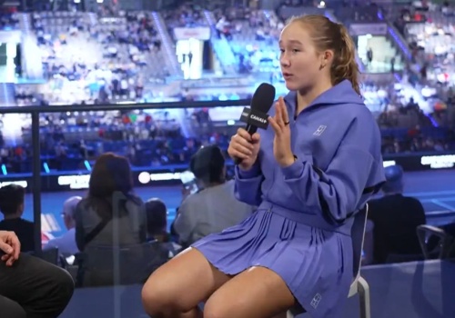 Tak Andriejewa nazwała Świątek tuż przed meczem. Pierwsze takie spotkanie