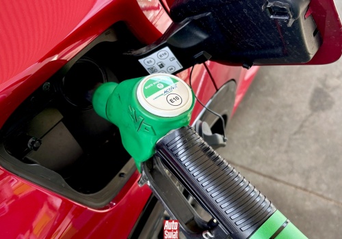 Dawno nie było takich cen na stacjach. Może pojawić się piątka z przodu