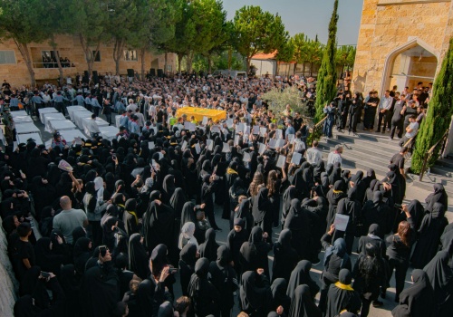 Żydzi uderzyli rakietami w ceremonię pogrzebową Palestyńczyka