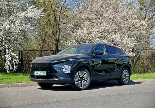 Najchętniej kupowany chiński samochód w Polsce? Jest dwóch faworytów. Oba auta to hybrydy