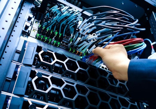 Portfel zamiast aplikacji? Duże banki zapowiadają problemy w ten weekend – również z kartami