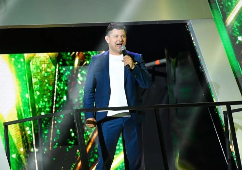 Zenon Martyniuk zaskoczył gości w Sali Bankietowej H&K Wasiak. Niezapomniany występ króla disco polo