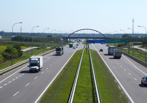 Podkarpackie przyspiesza. Ruch drogowy rośnie szybciej niż w reszcie kraju