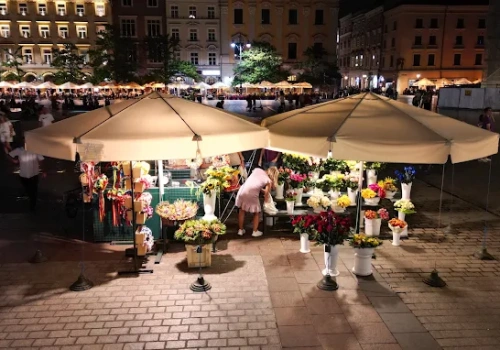 Presja ma sens. Kwiaciarki zostają na Rynku – przynajmniej do 2027 roku