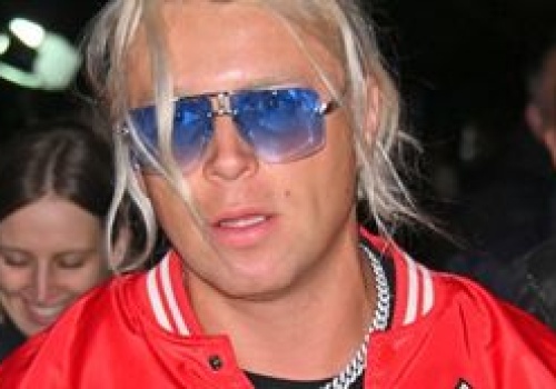 Skolim bez ogródek beszta Eurowizję. 