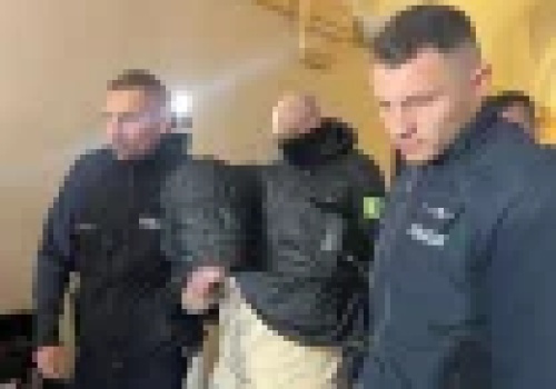 S---------a w Bystrzycy Kłodzkiej. Zarzuty dla trzech mężczyzn i kobiety