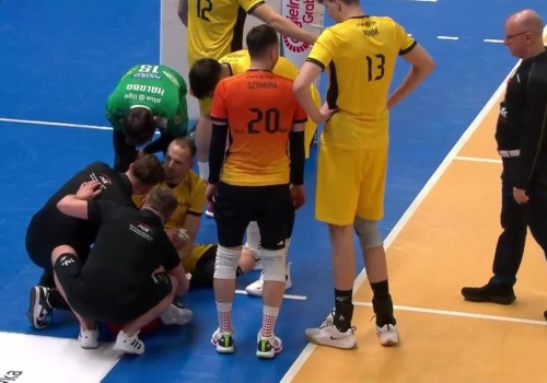 Pech polskiego siatkarza! Kontuzja w przedostatnim meczu sezonu (WIDEO)
