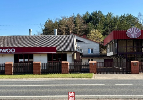 Natrafiłem na opuszczony salon Daewoo. Jakby czas się zatrzymał...