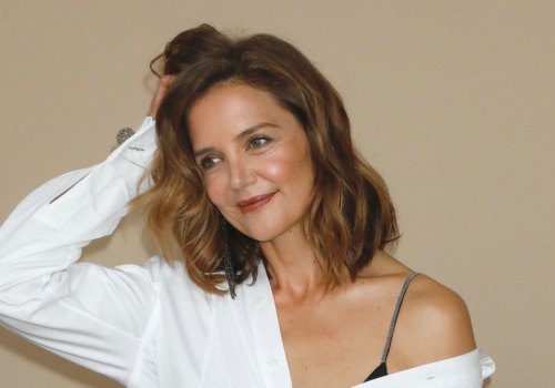 Posągowa Katie Holmes skradła show. W tej spódnicy wyglądała jak bogini