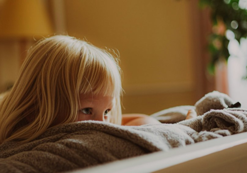 Zachowania, którymi podcinasz skrzydła dziecku. Będzie o tym rozmawiało z psychoterapeutą