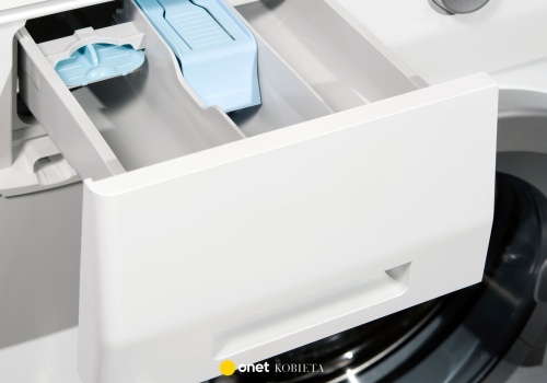 Babcia nie miała racji. Proszek należy dozować tylko w ten sposób