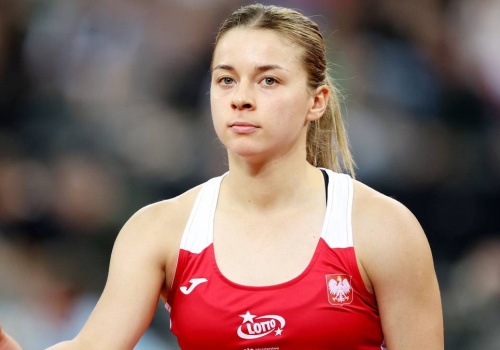 WTA w Oeiras: Maja Chwalińska - Robin Montgomery. Relacja live i wynik na żywo