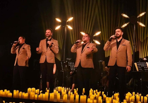 „Tenorzy przy świecach”  w MDK