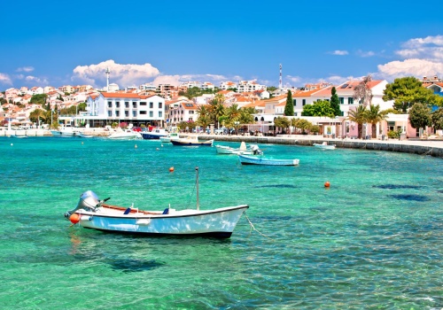 Chorwacja za grosze 🌊 Loty i noclegi (z basenem) na wyspie Pag za 709 PLN 🔥