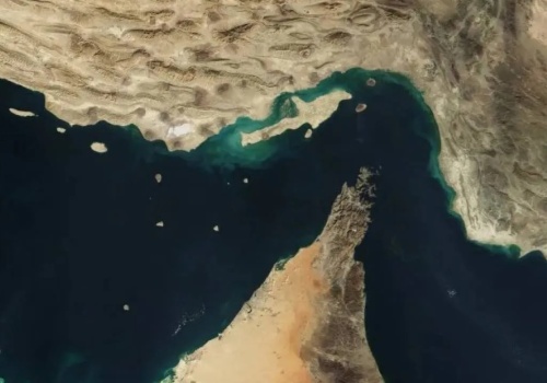 Iran ogłasza ponowne zamknięcie cieśniny Ormuz. 