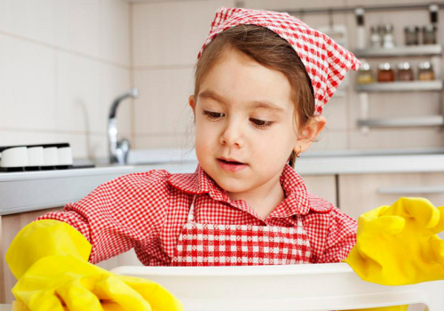 Ukryty koszt lęku przed zarazkami: Nadmierna higiena i antybiotyki szkodzą zdrowiu jelit dzieci