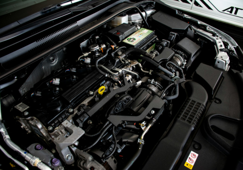 Jak uniknąć błędów przy wymianie uszczelnień silnika? Praktyczny poradnik.