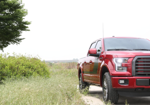 Plan był śmiały, oferty zabrakło, terenówki (póki co) nie będzie