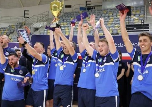 Policjanci opanowali Stegu Arenę. Część wyników utajniona!